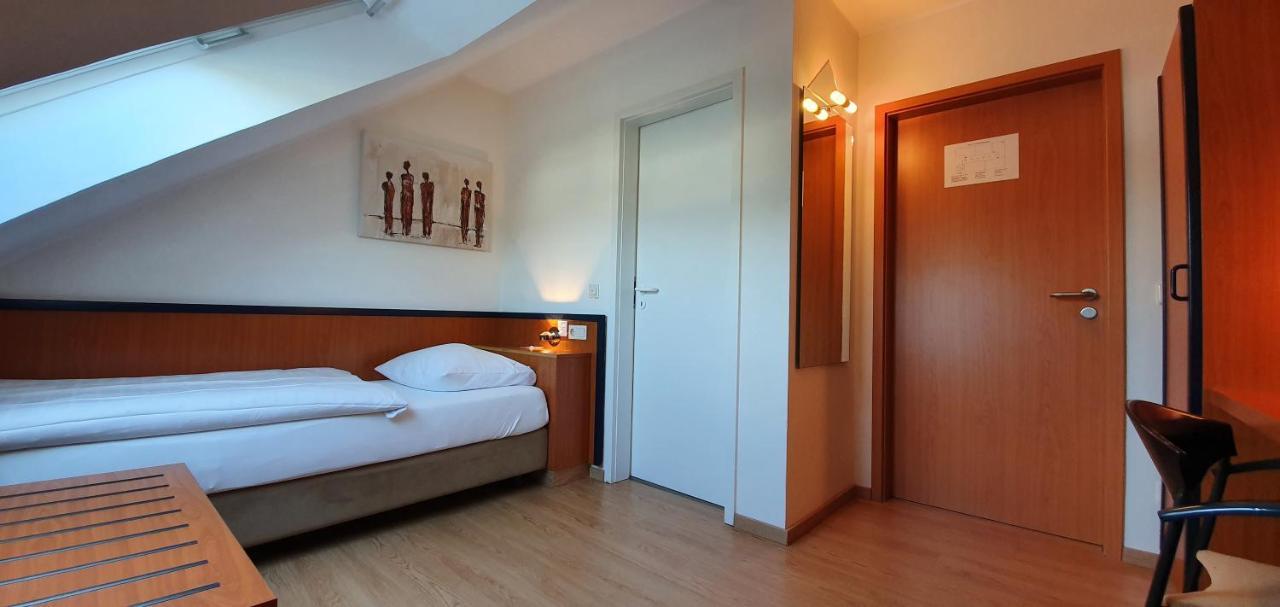 Hotel Am Hillegosser Hof Μπίλεφελντ Εξωτερικό φωτογραφία